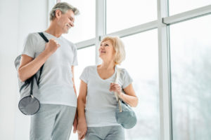 Achy Hip and Knee Treatment with Panorama Orthopedic and Spine Center